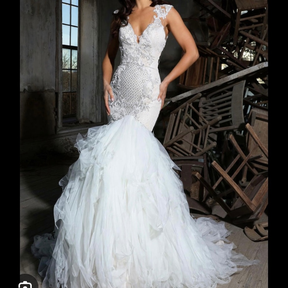 Cristiano Lucci Wedding Dress
